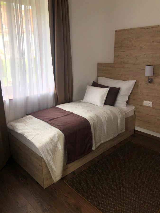 Galosfa Vendeghaz Hotel ภายนอก รูปภาพ